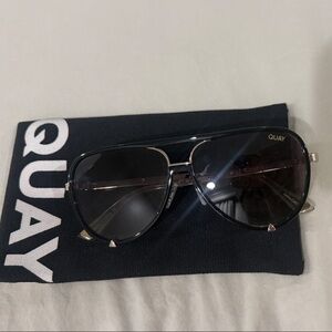 Quay Australia Black Aviator Sunglasses